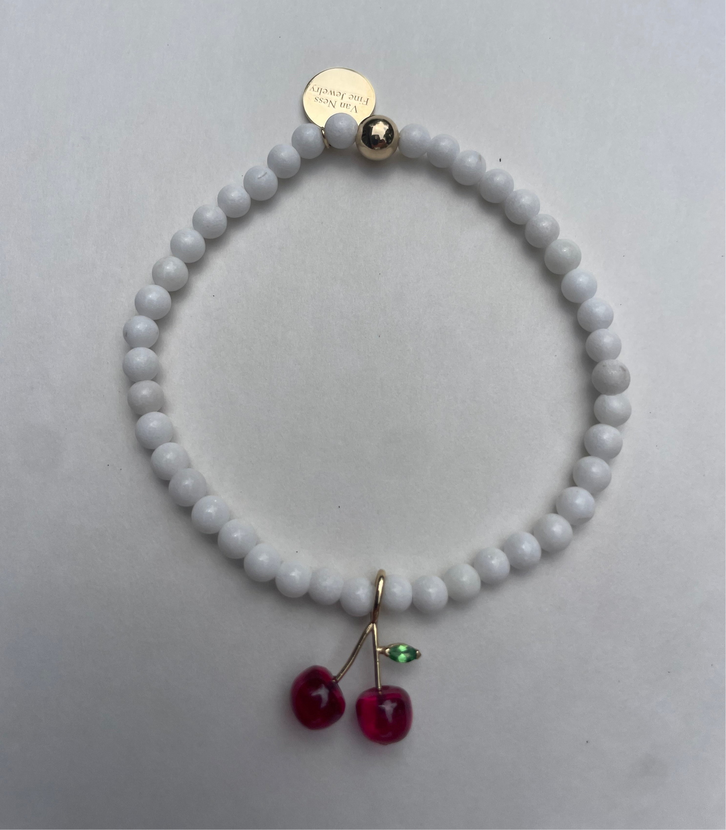White jade beaded bracelet