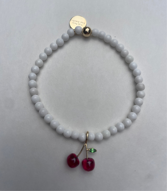 White jade beaded bracelet
